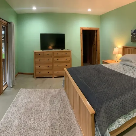 Jeremys Mountain Chalet @jeremysmountainchalet