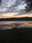Year Round Lake Front Cottage on Quiet Cove on Webster Lake - Homestays