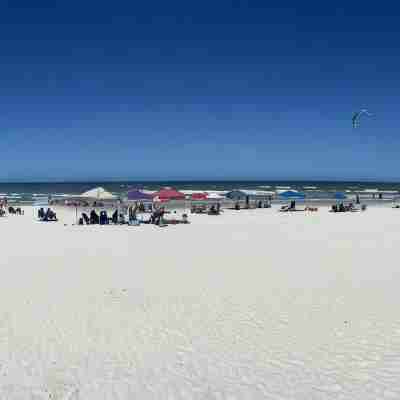 Charming Beachfront retreat with a spectacular sunrise views Fitness & Recreational Facilities