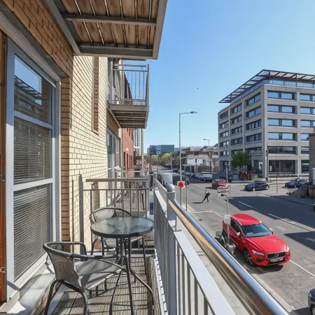 Georgian Square Apartments