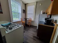 Located in the Historic downtown district, cozy studio, wifi.