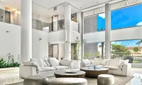 Exquisite Oceanfront Corner Condo.  Unmatched Views & Luxurious Amenities - 廚房