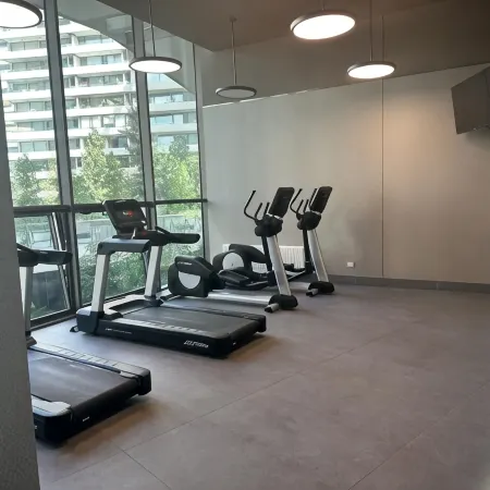Depto Full nuevo, cercano a Parque Araucano, 650 mts del Mall Parque Arauco!
