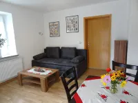 Enjoy the rural tranquility in the König court