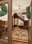 Downtown Spacious Apt with king bedroom, Formal Dining, and balcony! - 4-Star