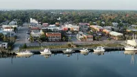 In the Heart of Apalachicola~Walk Everywhere!~Pet Friendly Studio Apartment - 4-Star
