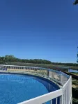 HotTub/Fish/RIVER FRONT/DOGS/SUMMER POOL.RIGHT BY GULF AND BEACHES. BRING BOAT!