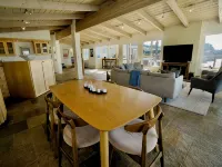Tranquil Oceanfront Retreat with Breathtaking Views Hotels in Moss Beach