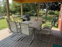Walk to Mansion Beach, Large Yard!