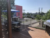 Charming Oceanfront, Vibe District, Wavegarden, Dome Executive Townhouse - Jacuzzi