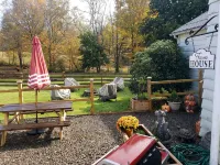 1st Floor Farmhouse Apartment at Osborne Creek! - 3-Star