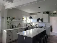 Saltline Retreat - 4-Star