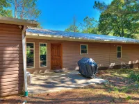 Custom Waterfront Cabin with Private Boat Dock Hotels in McIntosh County
