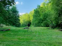 Creekside Cabin skiing/hiking & Appalachian Trail. Hotels in Mitchell County
