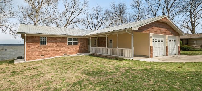 Grand Lake Waterfront home 5 minutes to the boat launch! Hotels in Grove
