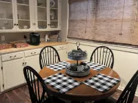 Charming 1930's Euclid Ave Bungalow Hotels in Laurel