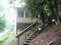 Cozy Cottage on the Delaware - Chalets