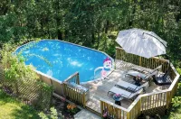 Cozy Retreat w/ Pool, Cinema Room & Fire Pit - Pools