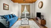 5-Star 2Br: Clean, Comfy, SuperHost Hospitality