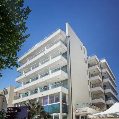 Hotel Cristallo リミニ・スタジアム周辺のホテル