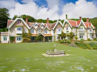 Lisle Combe - parking