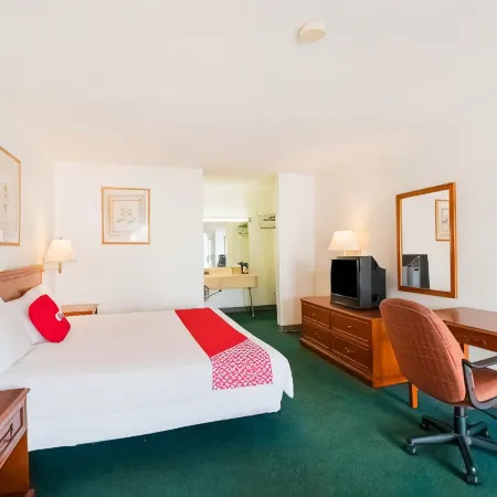 Hotel O Grand Inn Channelview I-10