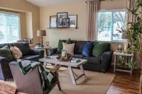 Mountain Retreat 4 Miles to Park Entrance Walk to Dining - 3-Star