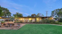 Yarrawonga Riverlands Tourist Park - Pool