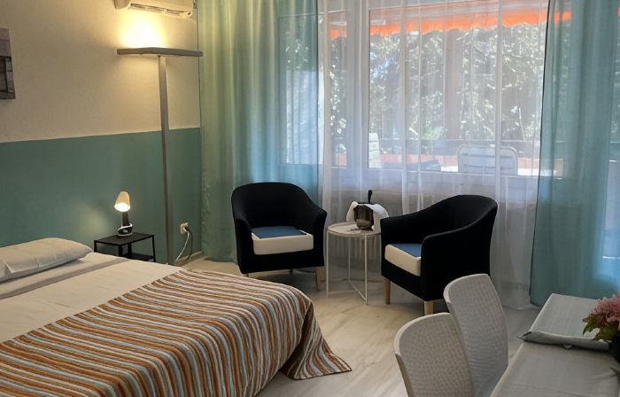 Bissone Lake Apartment 403