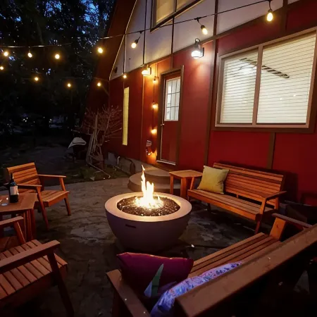 Welcoming cabin in Mt. Hood Corridor
