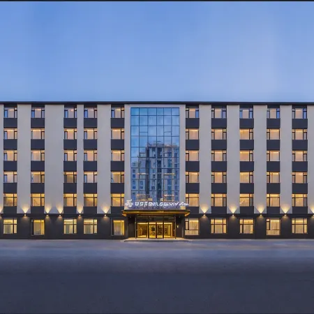 Magnotel Business Hotel (Dalian Airport Wanda Plaza)