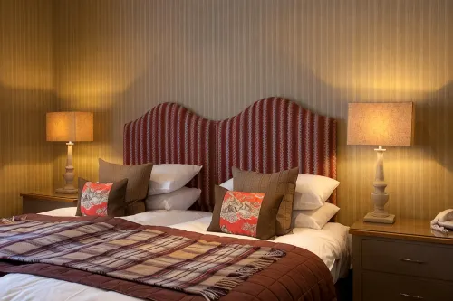 Burt's Hotel