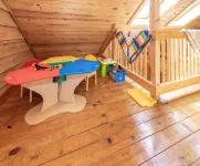 Riverview Log Cabin Lodge Near Creation Museum & Arc Encounter
