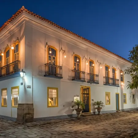 Sandi Hotel