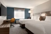 Holiday Inn Express & Suites EDMOND by IHG
