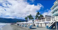 Bay's Inn Resort - Beach