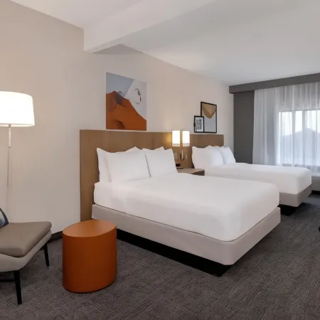Spark by Hilton Ames Отели в г. Амес