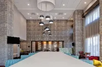 Hampton Inn and Suites Deptford - Pet friendly