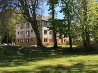 Inverness City Suites - Apartments