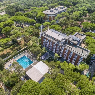 Hotel Meridianus Hotels near Spiaggia Lignano