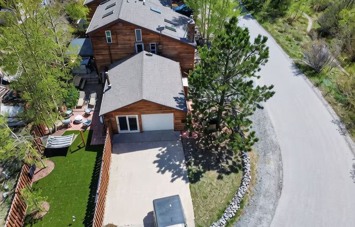 Clear Creek Retreat - Take a trip to the mountains