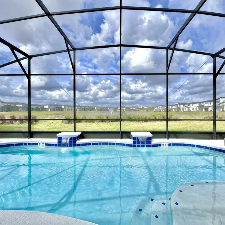Oasis Retreat with Pool, BBQ & Game Room, International Drive, Near Universal