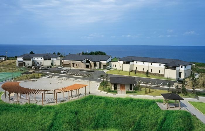 Hotel Familio Sado Aikawa