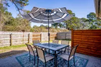 Modern Home Near Historic Downtown and Port Royal Town Beach.  Pet Friendly! - Gym