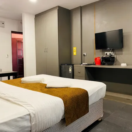 Ticlo Resorts