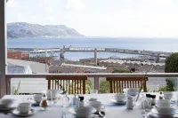 The Grosvenor Guest House & Self Catering - Ocean View