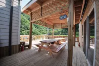 Gwangyang Four Seasons Story Pension - ペンション