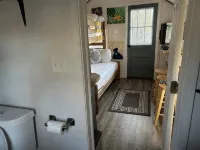 The Tiny House Experience, at That Treasure House .. 2 Bed Loft & 1 Bath