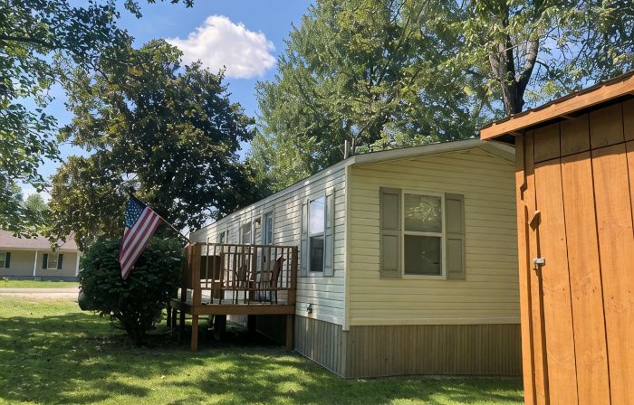 Conveniently Located ~ WiFi ~ Central Heat & Air