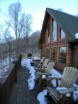 Large Log Cabin ON APP SKIMTN, HotTub, Pool Table, Kayaks, LOCATION! 100+reviews - 4 stjerner